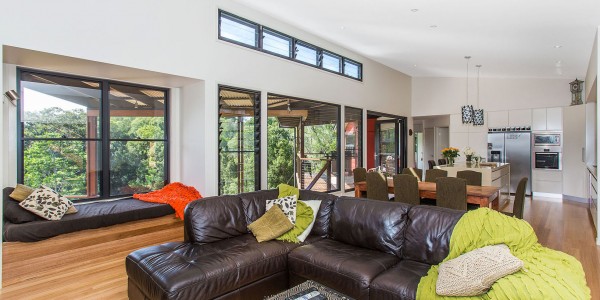 Treby Build - Wattlebird lounge